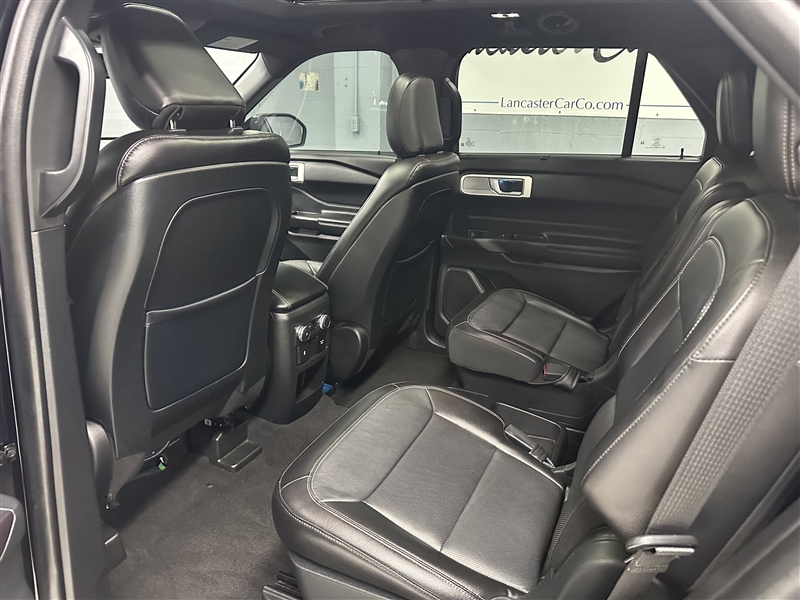 2020 Ford Explorer Limited photo 3
