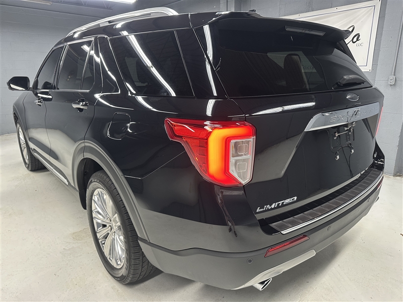 2020 Ford Explorer Limited photo 4